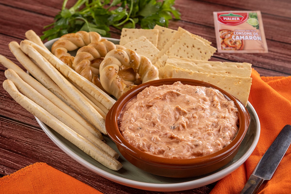 DIP DE ATÚN Y CHIPOTLE DIP DE ATÚN Y CHIPOTLE