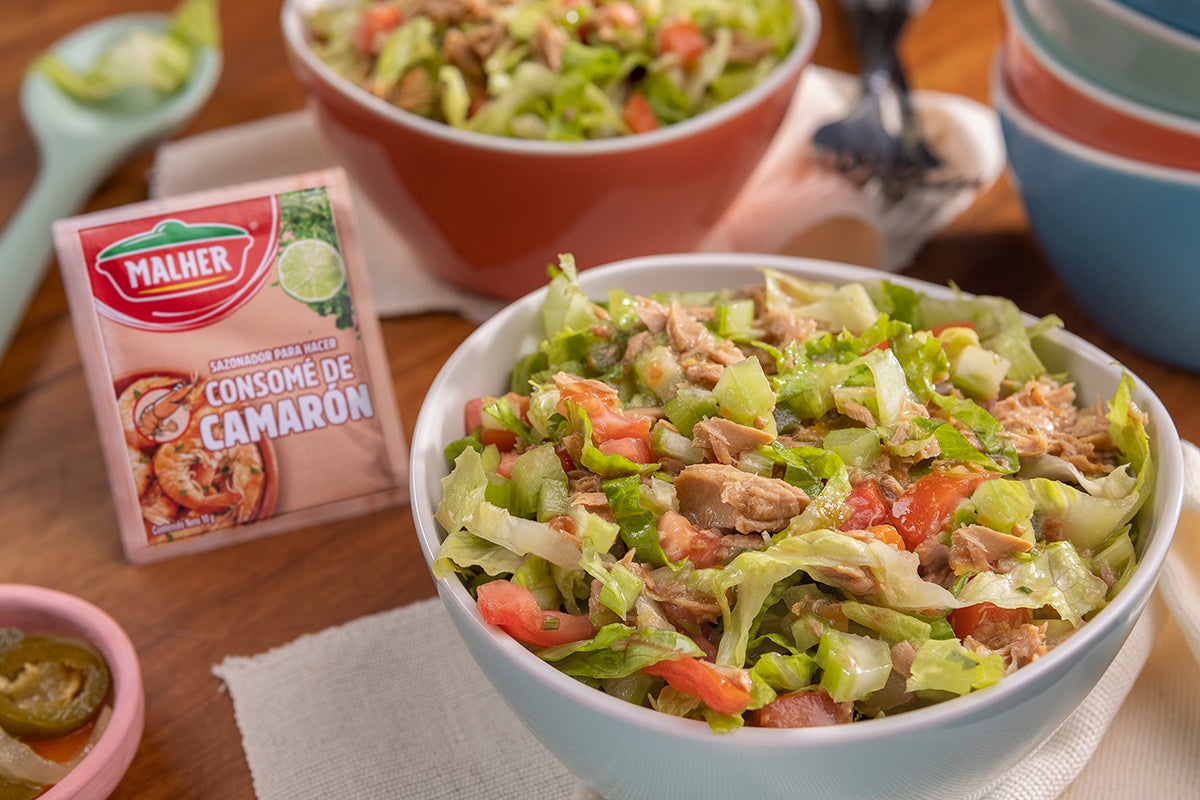 ENSALADA FRESCA DE ATÚN ENSALADA FRESCA DE ATÚN