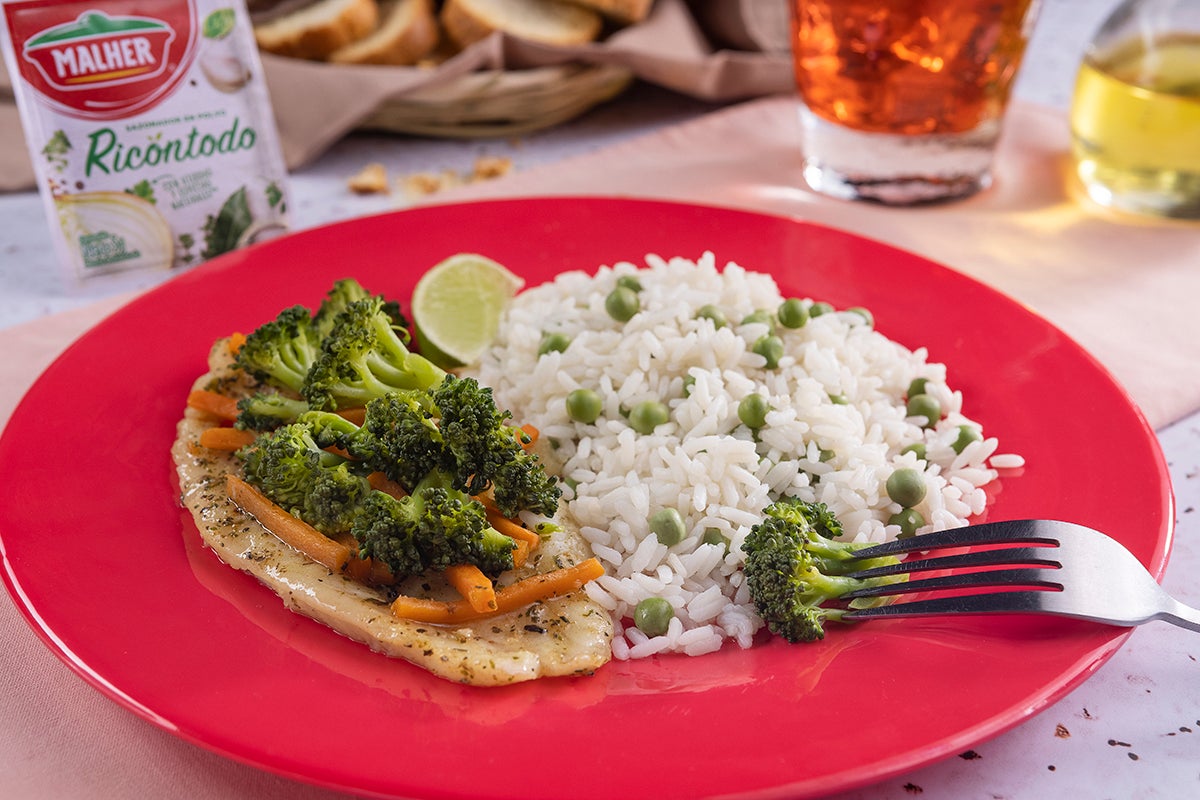 PESCADO EMPAPELADO PESCADO EMPAPELADO