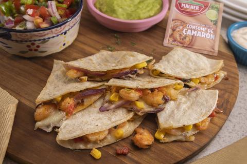 QUESADILLAS DE CAMARÓN 